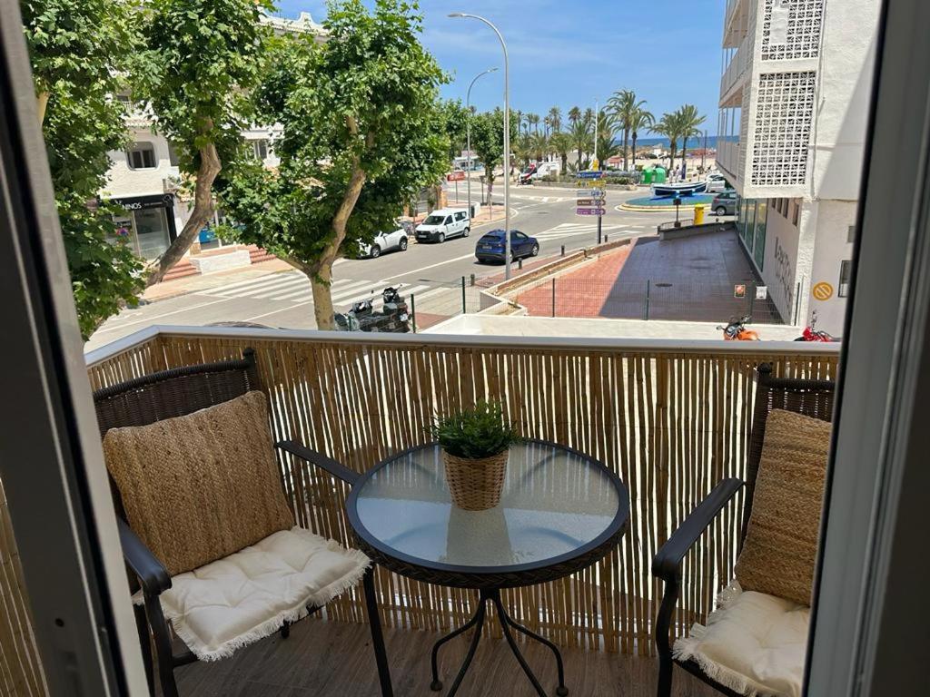 Vakantie 100 Meter From The Beach Arenal * Jávea